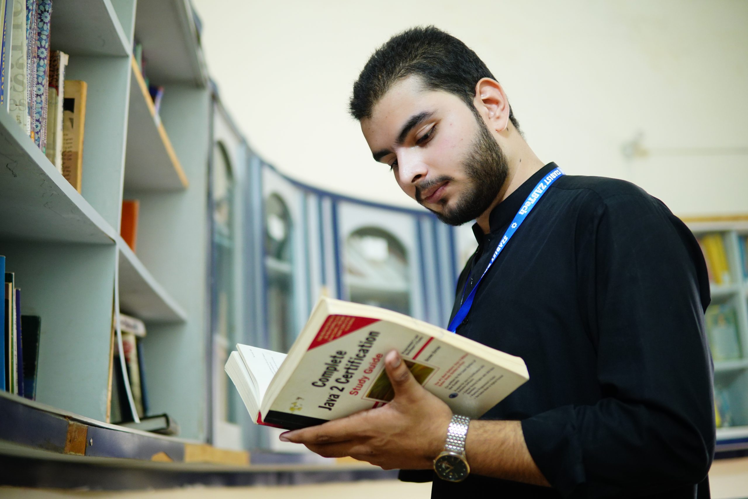 Diploma in English Language - DEL