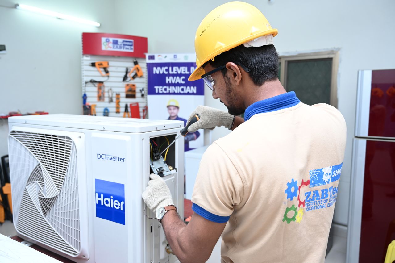 Heat Ventilation & Air Conditioning Refrigerator